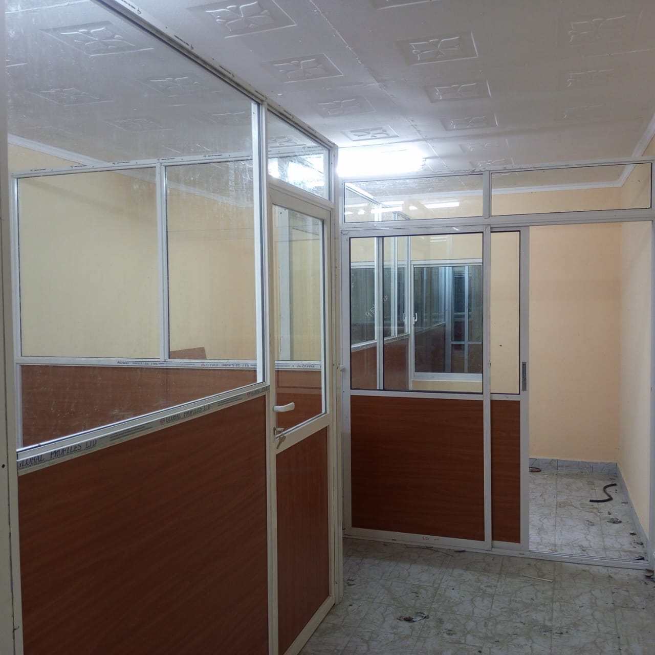 Office space fitted with glass and aluminium partitions
